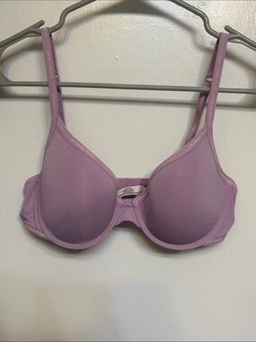 Victoria's Secret Lavender T-Shirt Bra